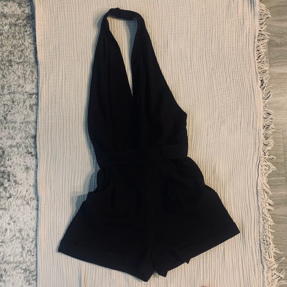 Backless Romper - Picture 7 of 10